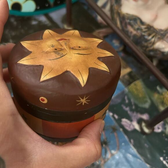 2 Vintage Celestial Trinket Box Wood Carved SUN & Moon Jewellery Holder 3.5" - Picture 10 of 16